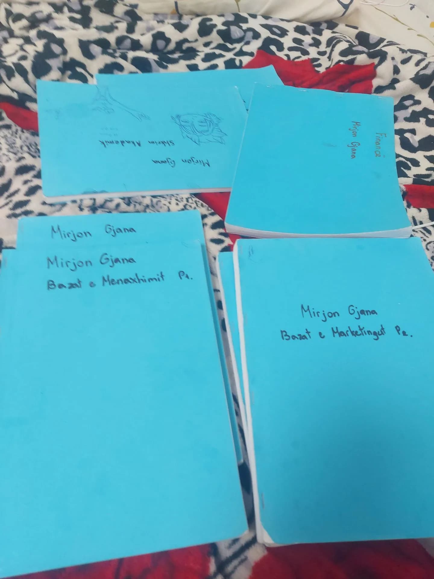 Libra te Printuar Per Bachelor Viti I Financ3 Semester 1 dhe 2, foto 1