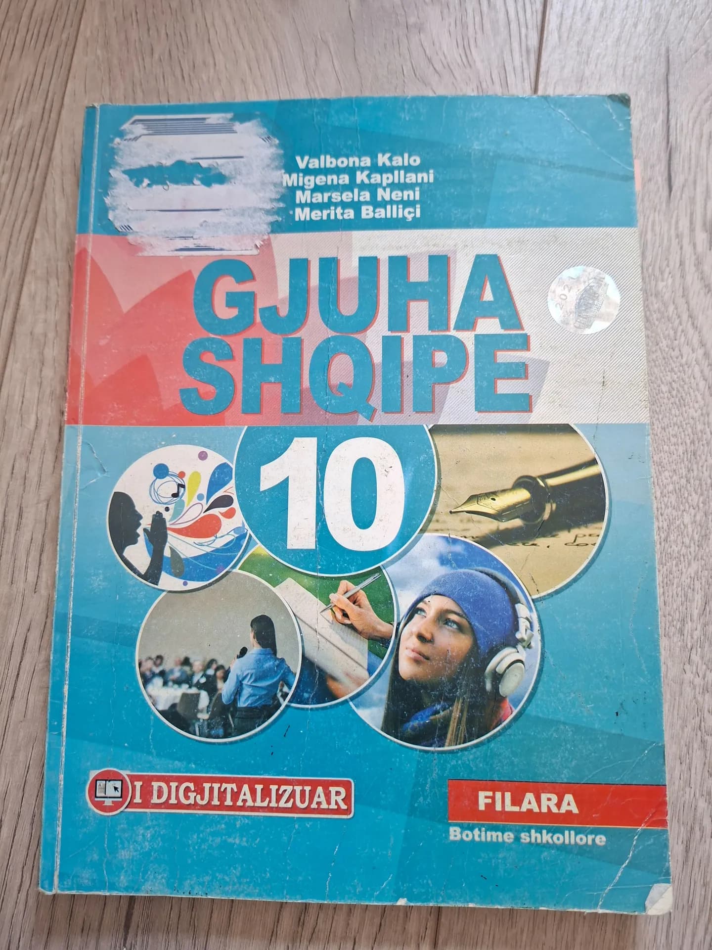 Gjuha shqipe 10, foto 1