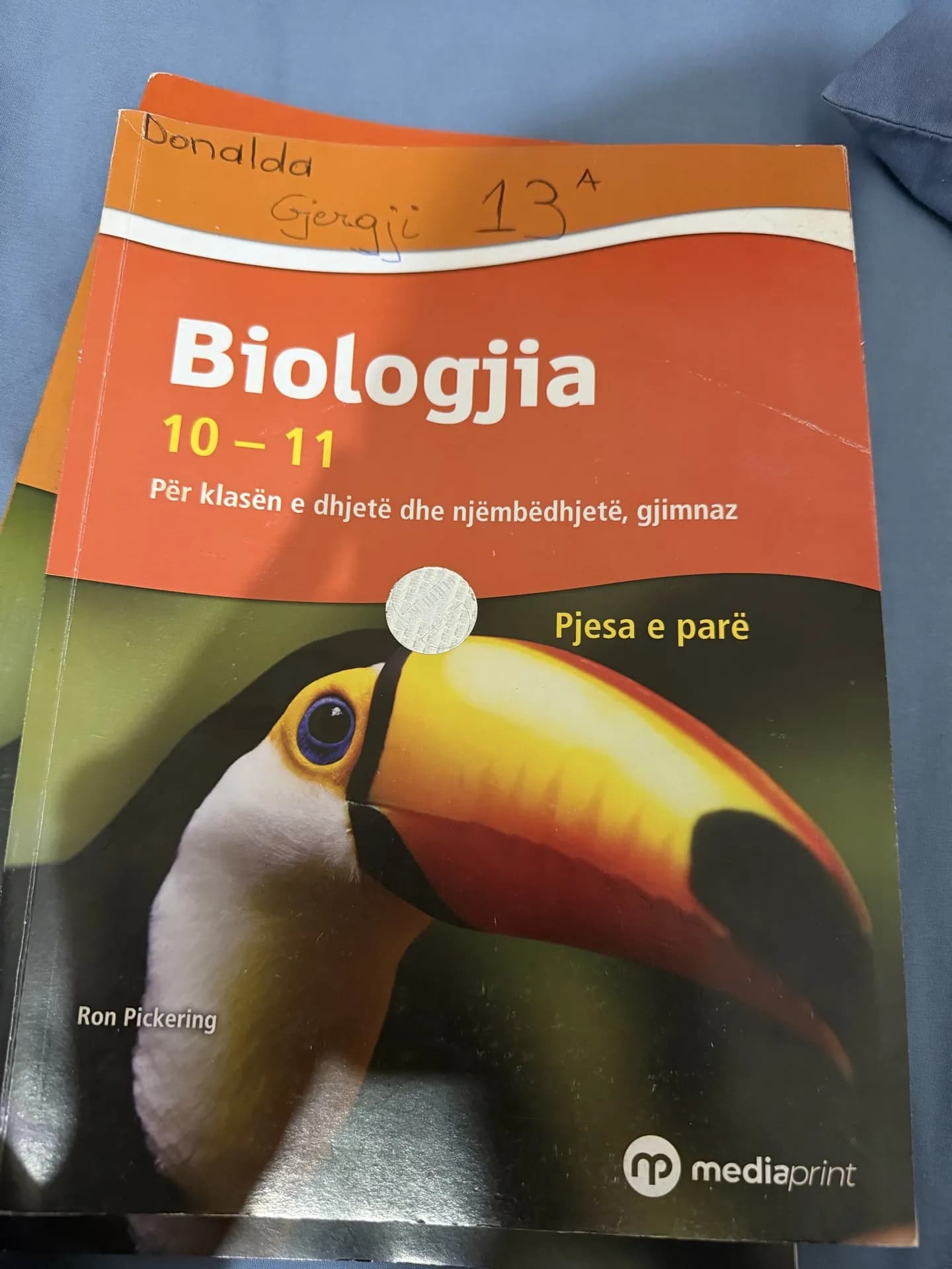 Biologjia 10-11 ( pjesa l ,pjesa ll dhe fletorja punes ), foto 1