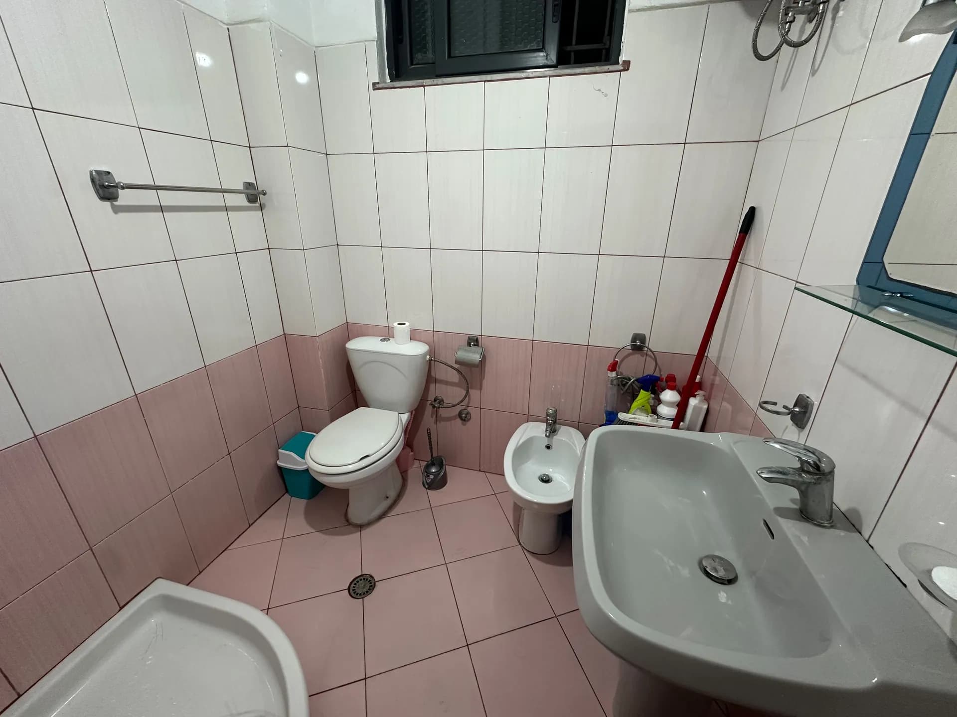 Ndarje qeraje, foto 1