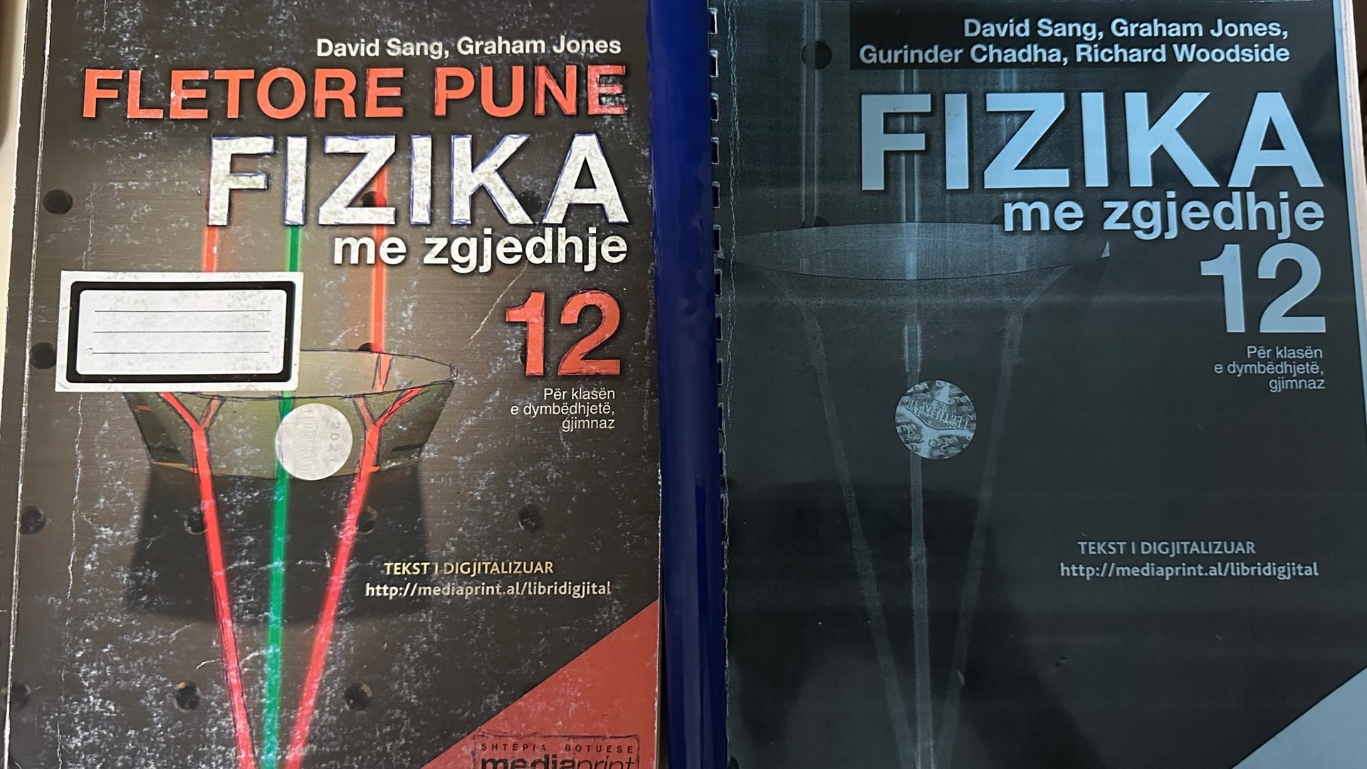 Libra per klasen 12 & Pergatites Mature & Testi i informatizuar i zgjidhur