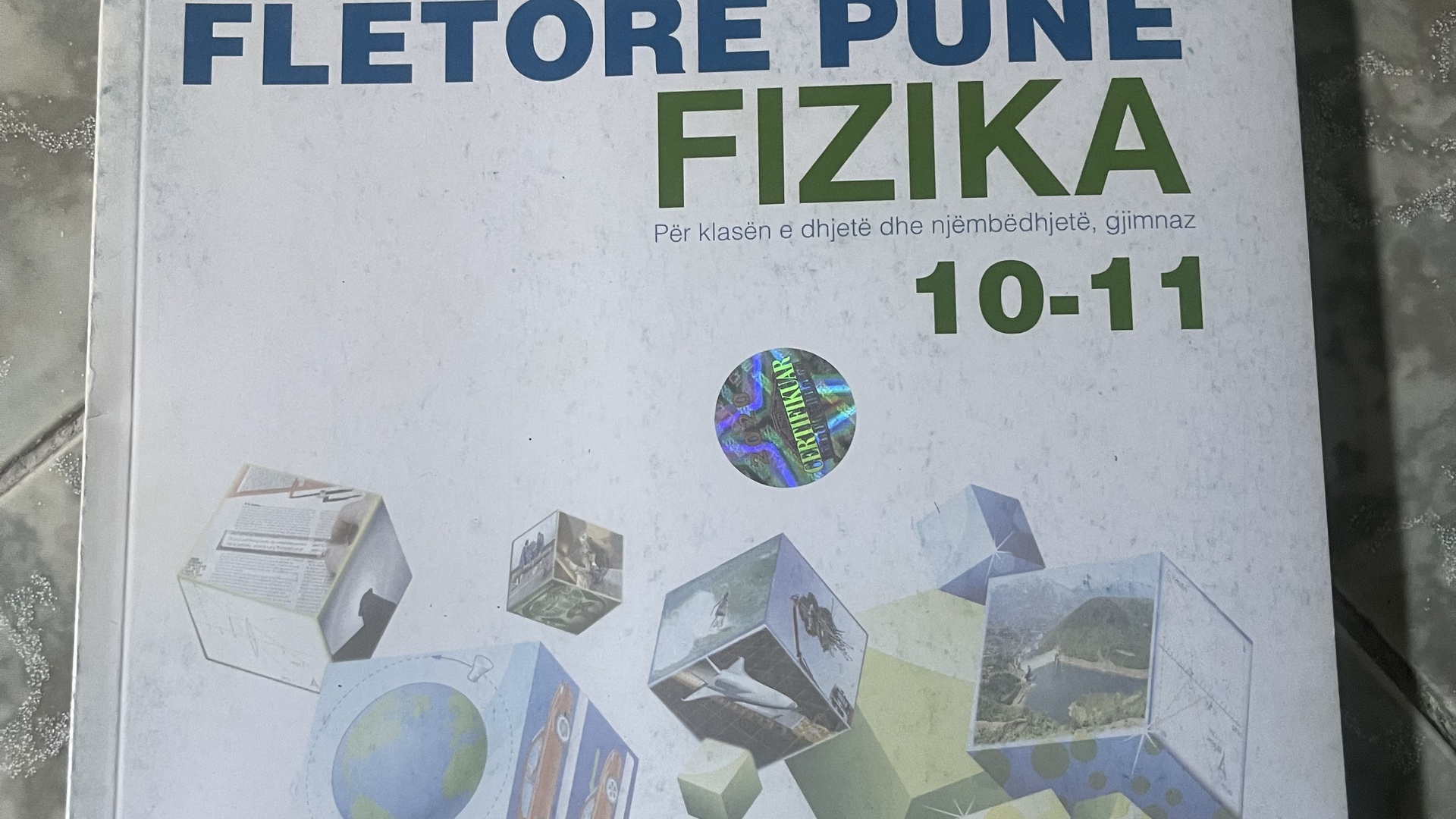 Fletore pune fizike 10-11