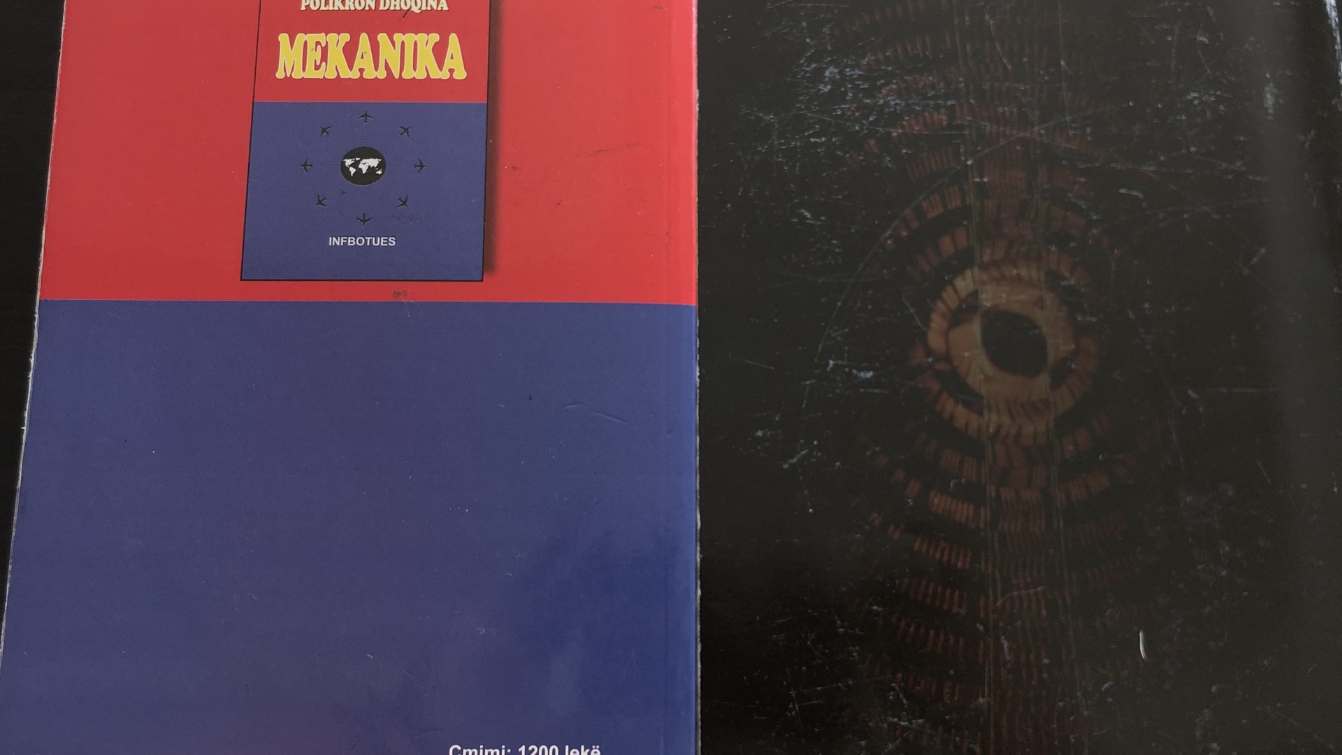 Libri Mekanika dhe libri Elektriciteti & Magnetizmi