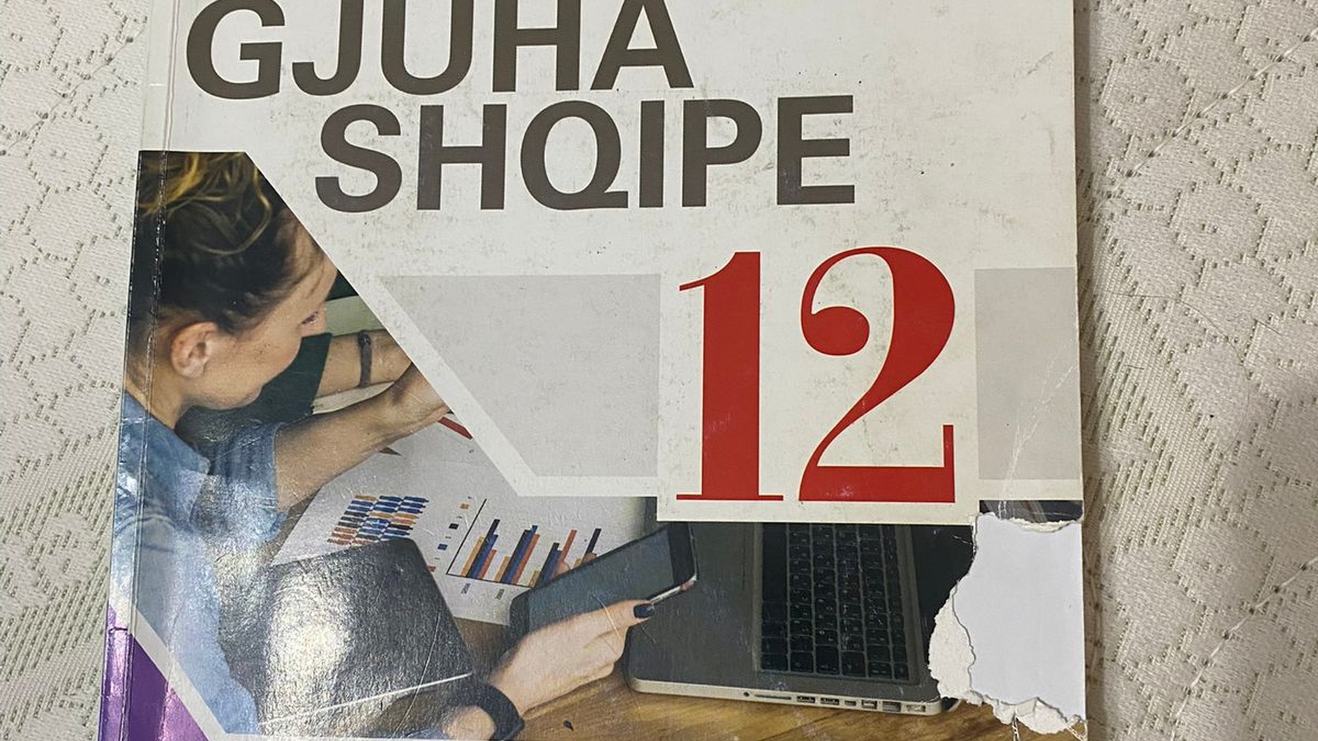 gjuha shqipe 12